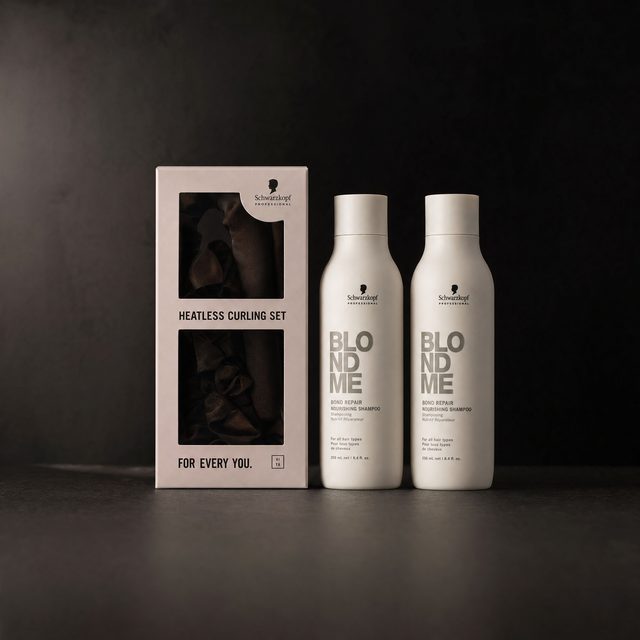 Dark Luxury: a photograph made with this Studio Look